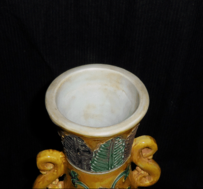 宣德珐珐彩花卉纹双耳赏瓶_宣德珐珐彩