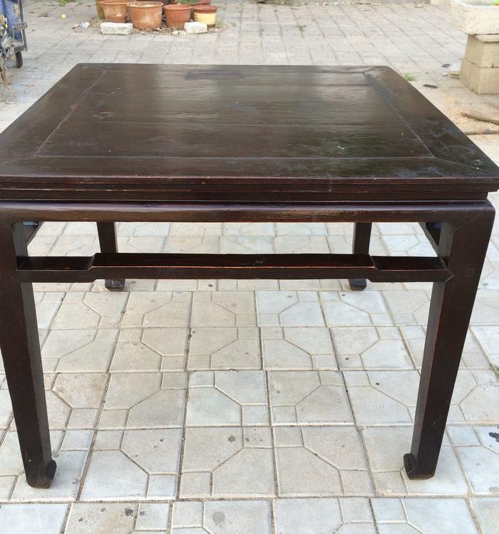 厚重的老楸木八仙桌一张_厚重的老楸木八仙桌