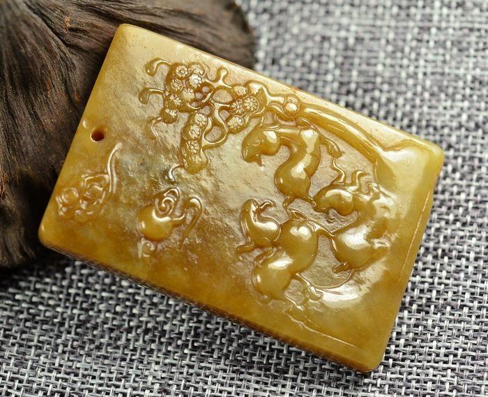 和田玉糖料三阳开泰玉牌_和田玉糖料三阳开泰