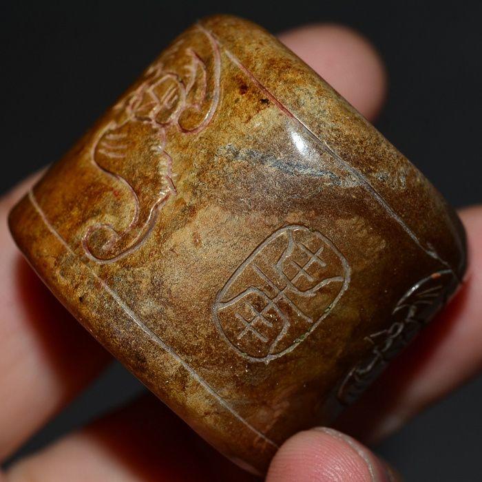 古玉老玉高古和田玉钙化受汉代福运连连扳指_