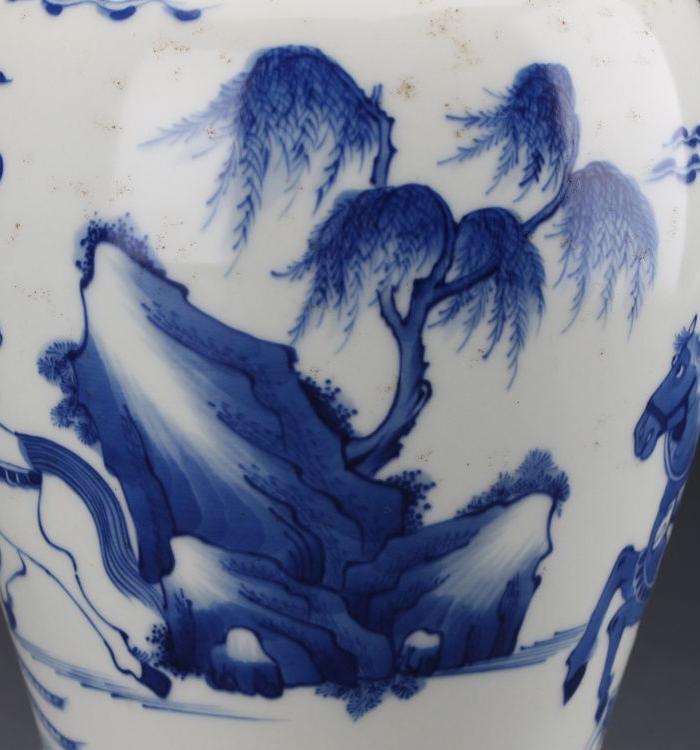 青花岳飞直捣黄龙梅瓶_青花岳飞直捣黄龙梅瓶