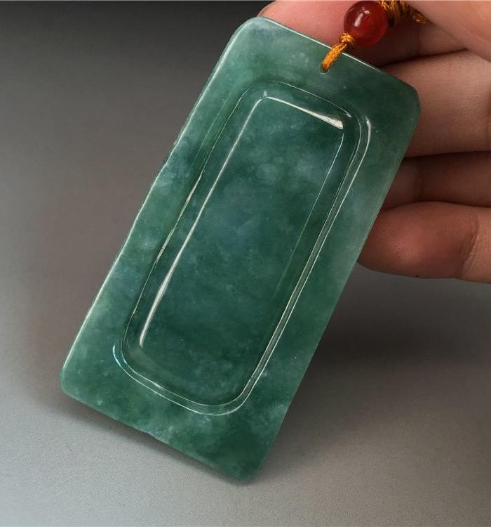 【玉泉文玩】M246创汇期糯冰种湖水绿翡翠望