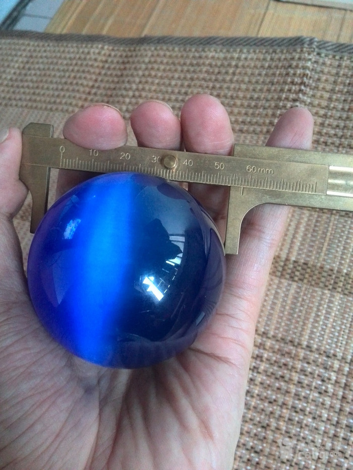 蓝宝石猫眼钻石水晶球