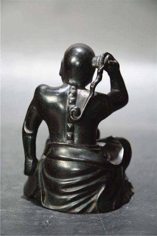 挠背尊者罗汉印度小叶紫檀雕件