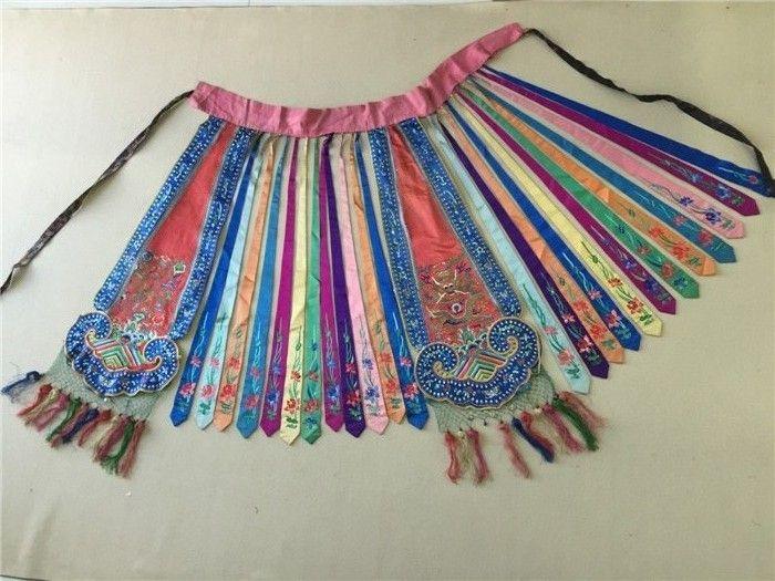 清代五彩飘带凤尾裙 盘金龙凤_清代五彩飘带凤