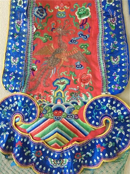 清代五彩飘带凤尾裙 盘金龙凤_清代五彩飘带凤