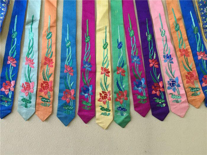 清代五彩飘带凤尾裙 盘金龙凤_清代五彩飘带凤