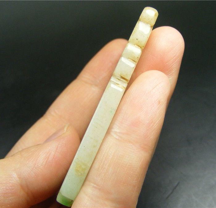 清代老坑白底青飘正阳绿翡翠回头卧兽无字大方