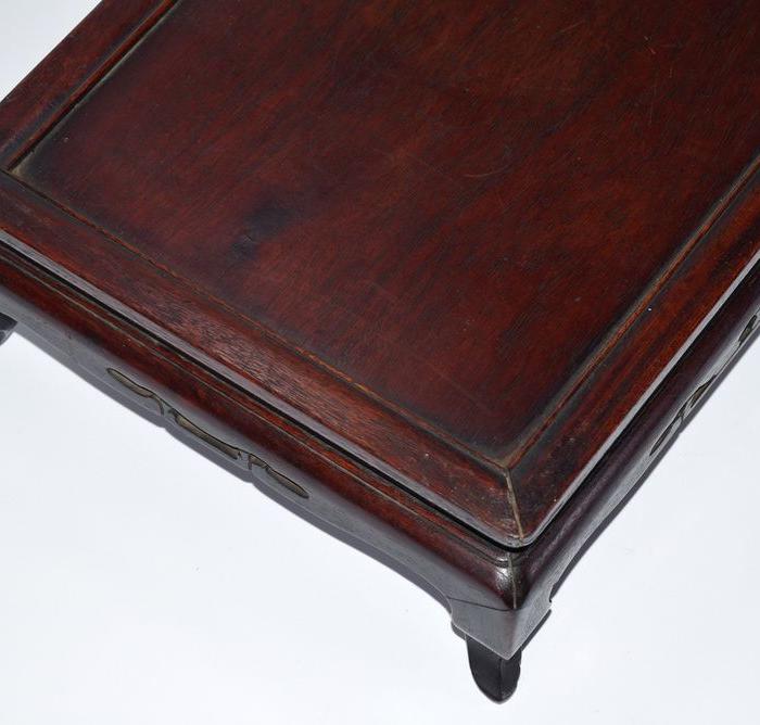 147老红木小茶桌炕几侧镂空雕花_147老红木小