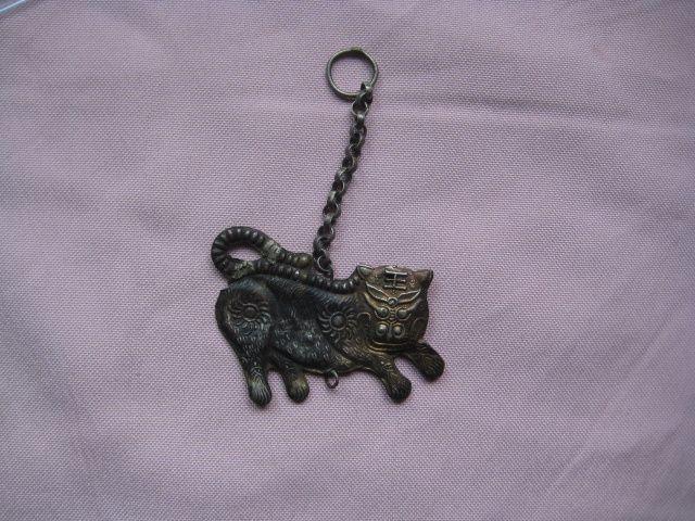 漂亮的银镏金漂亮的生肖老虎挂件老虎头上带王