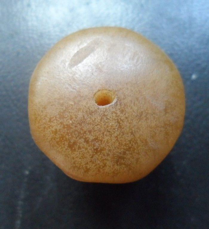 老牛角坠饰、尺寸4.2x3.5系13cm重36.1克包老