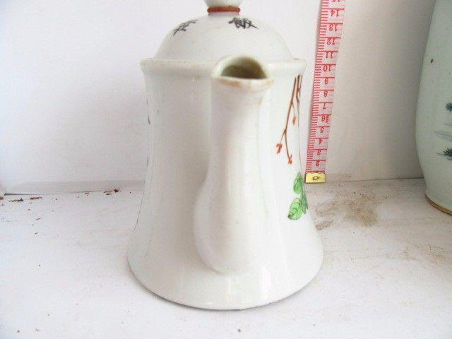 青岛天丰楼宝号订烧瓷花卉书法茶壶_青岛天丰