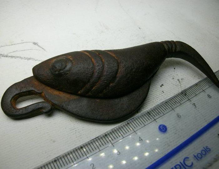 鱼型半月叨,很像一条铁鱼._鱼型半月叨,很像一