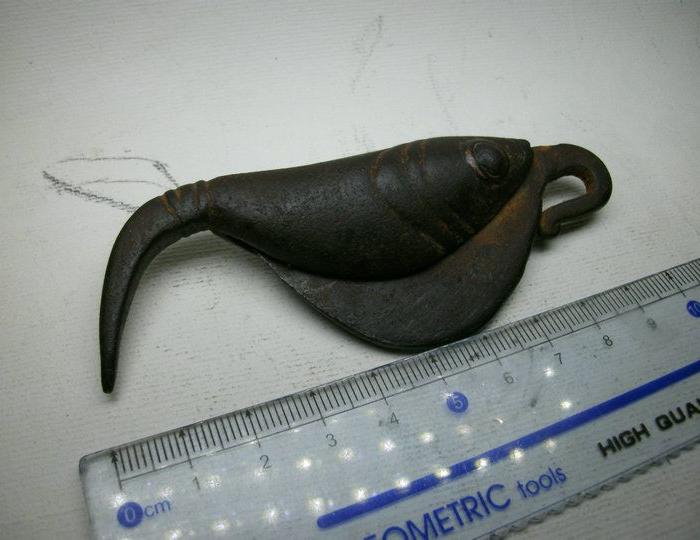 鱼型半月叨,很像一条铁鱼._鱼型半月叨,很像一