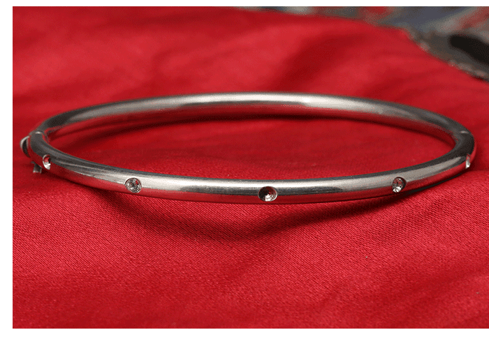 海外回流嵌人工钻石925纯银手镯手饰女古玩收