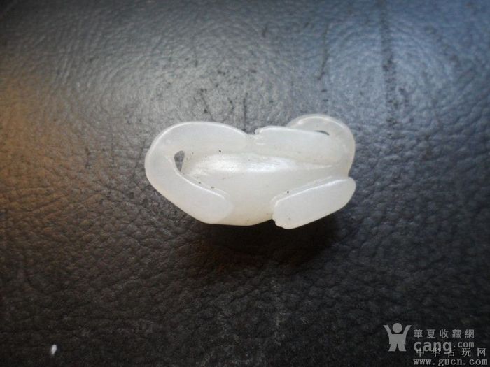 清代老和田玉,白羊脂玉,祥兽尺寸3.2x1.7cm重8.8克