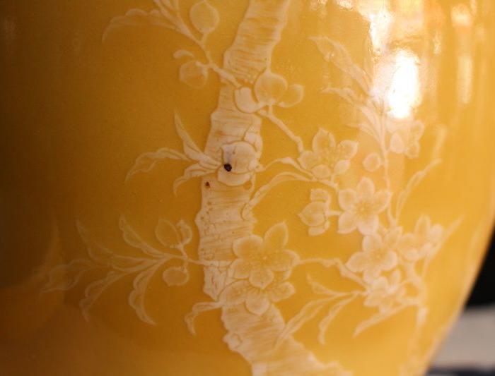 景德镇50年代黄釉堆花宝珠罐原建国瓷厂老厂