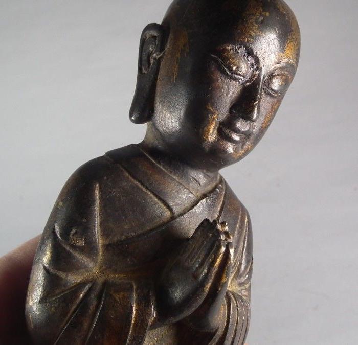 明代铜鎏金莲花座阿难佛_明代铜鎏金莲花座阿