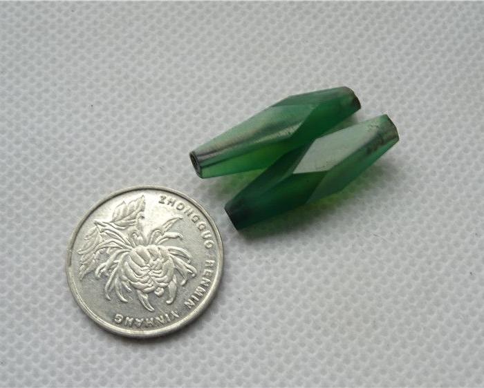 L33 西亚阿富汗绿玛瑙瓜棱珠一对_L33 西亚阿