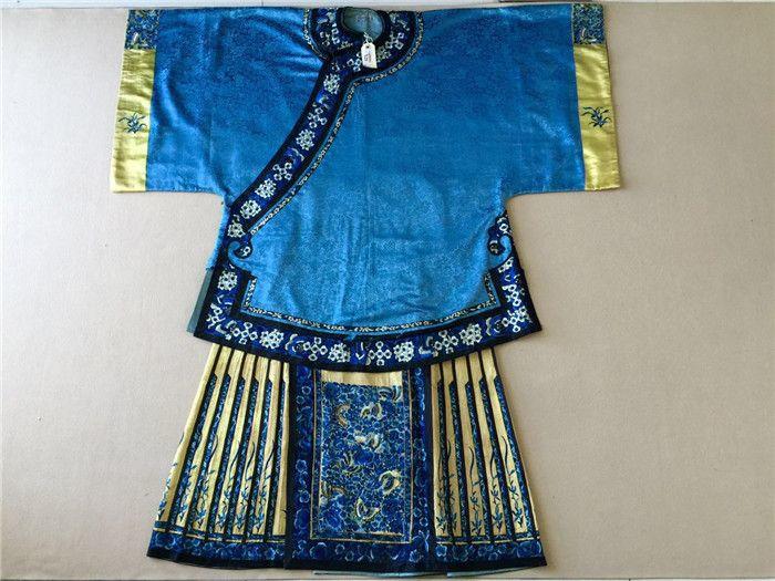 清代粤绣服饰一套_清代粤绣服饰一套价格_清