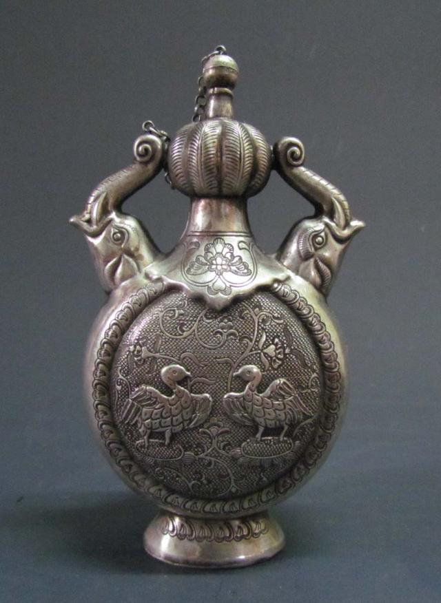 老银器藏银花鸟双耳壶_老银器藏银花鸟双耳壶