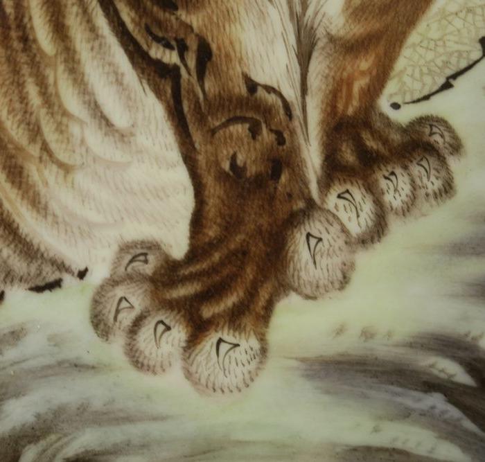 毕伯涛威云乾坤瓷板画一对_毕伯涛威云乾坤瓷