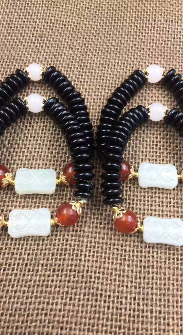 和田玉时尚多宝手链搭配 和田玉白玉珠子玛瑙