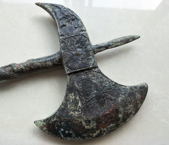 出土战汉老青铜器兵器斧_出土战汉老青铜器兵