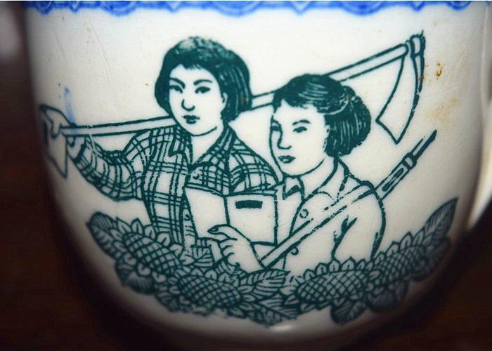 文革人物杯一对《中华儿女多奇志-全品低处》