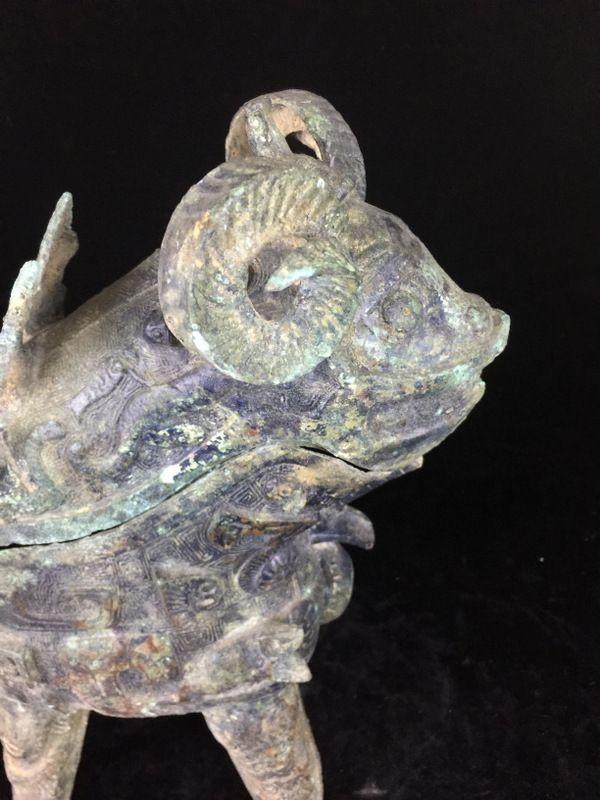 战汉时期 神鸟牛首四脚铜尊_战汉时期 神鸟牛