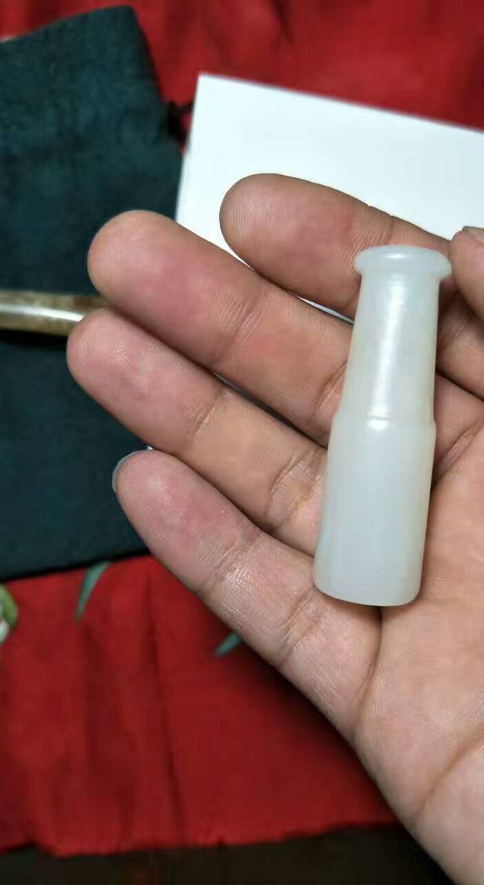 清代白玉烟嘴_清代白玉烟嘴价格_清代白玉烟嘴图片_藏