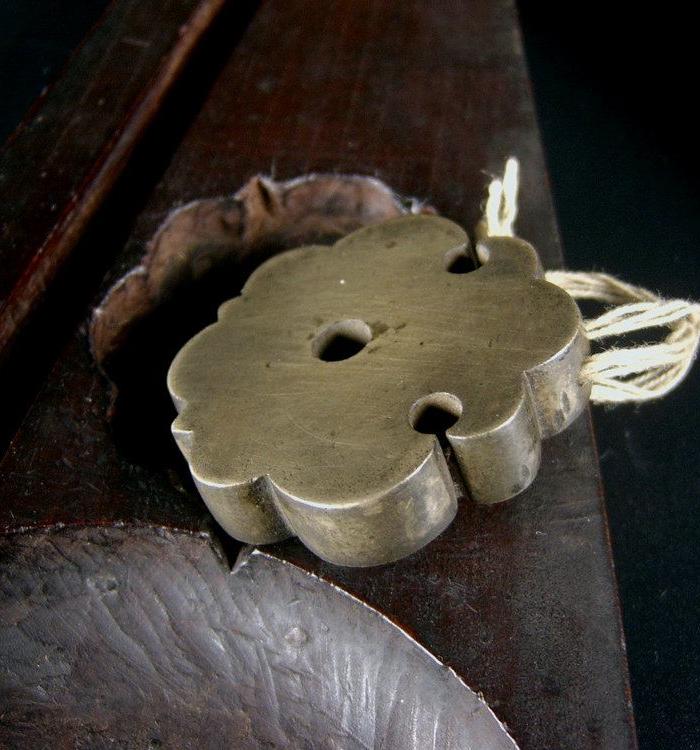 丝楠木盒称心如意纹饰铜质精良的中药称 老戳