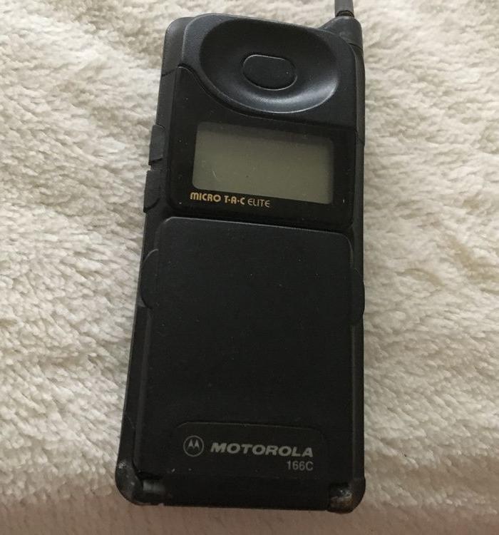 90年代模拟二哥大手机一部 包真_90年代模拟