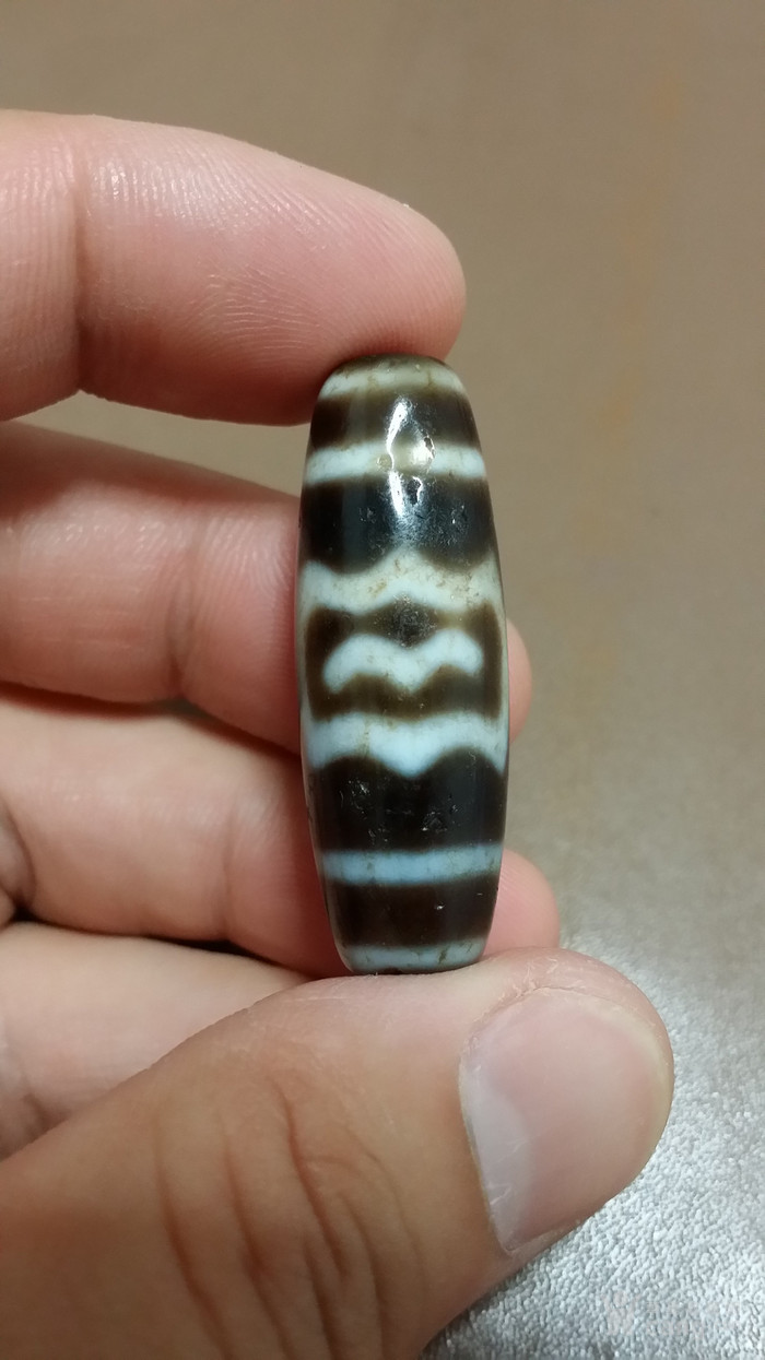天然西藏老矿玉髓 大鹏鸟风化纹至纯天珠