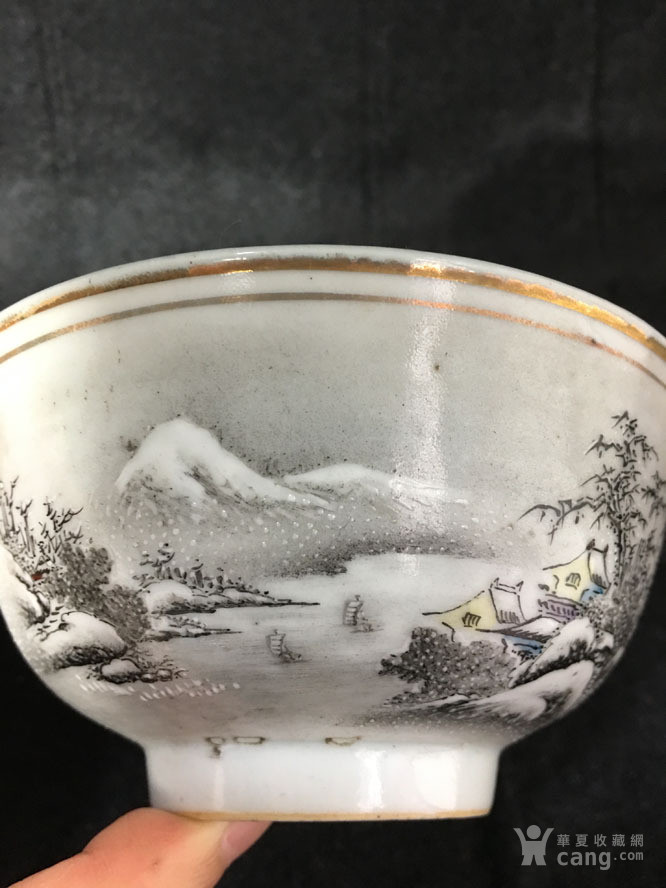 描述:民国时期雪景碗一个,落款余文襄