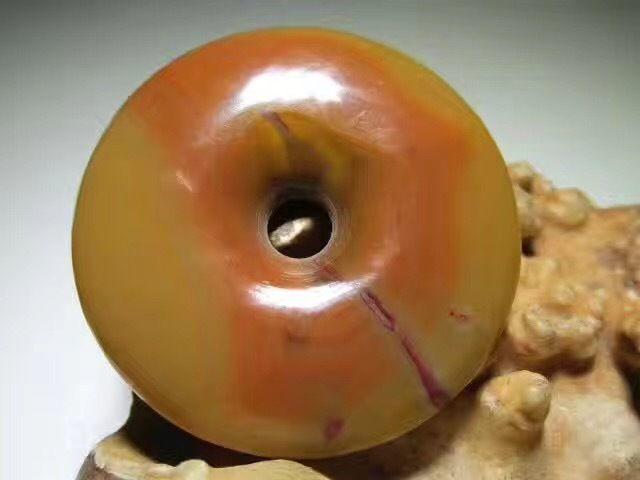 色肉俱佳 天然纹理 一喜蜘蛛附于网上_色肉俱