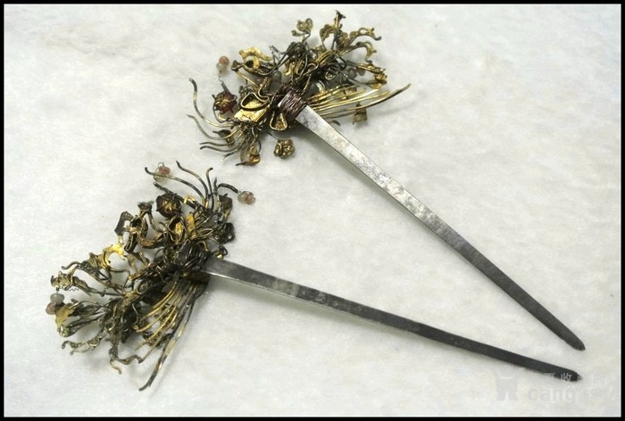 鎏金花丝凤凰步摇老银簪一对