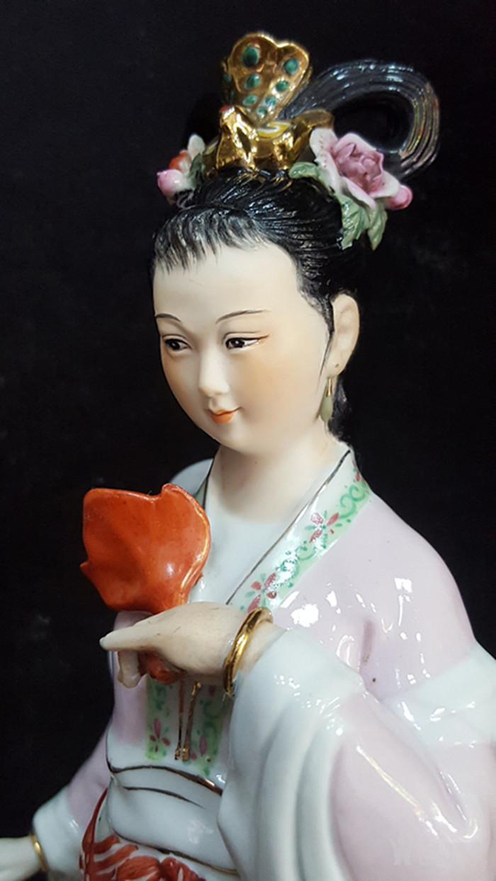 七十年代老枫溪人物瓷塑 红叶传情