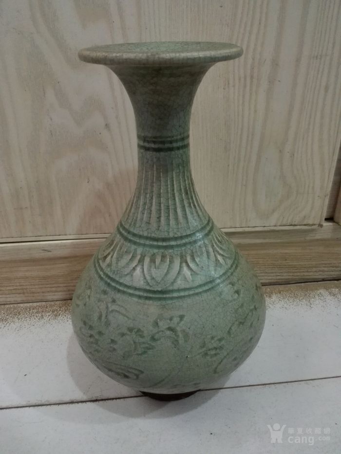 龙泉窑玉壶春瓶