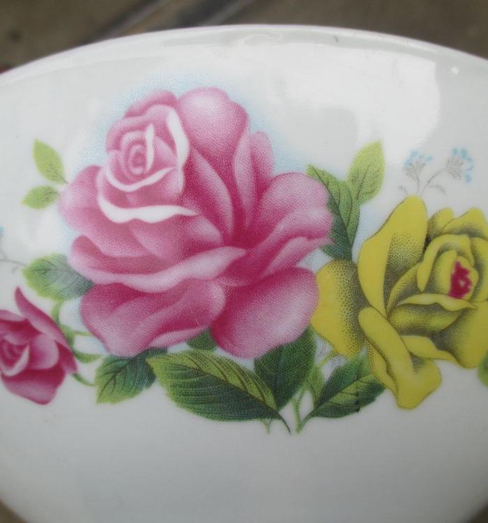 不同花色相同字样60年代精品_不同花色相同字