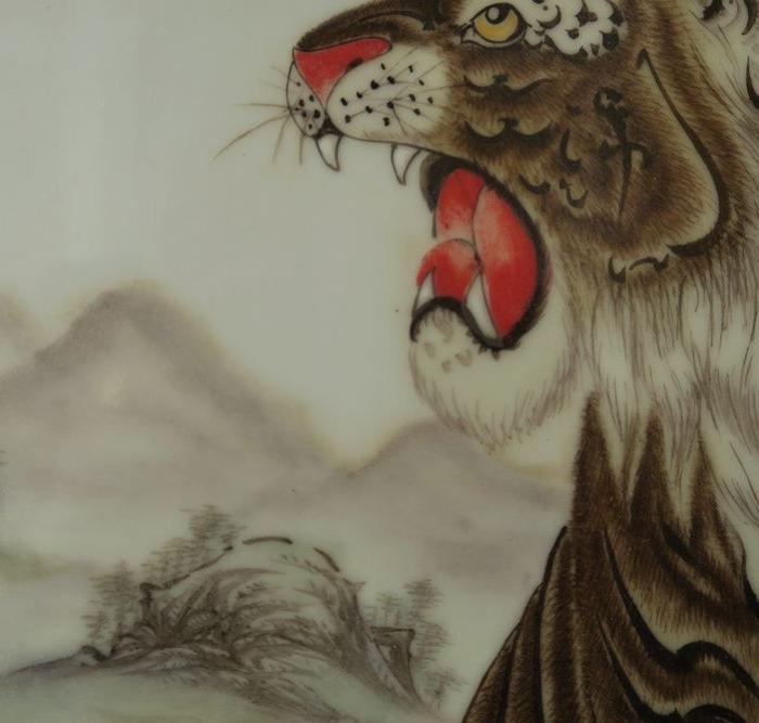 毕伯涛威云乾坤瓷板画一对_毕伯涛威云乾坤瓷