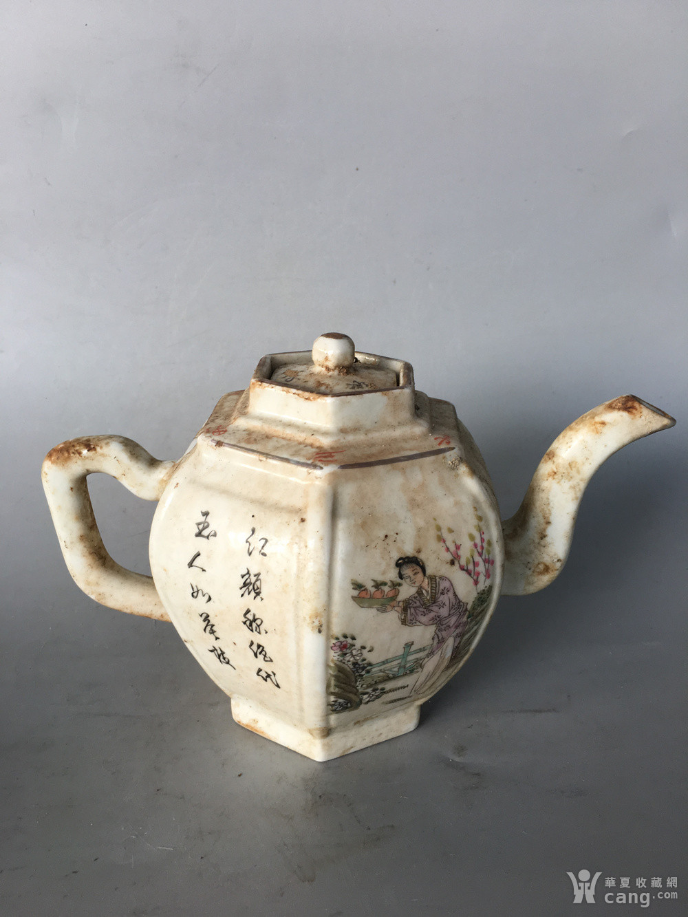 仿古工艺品 瓷器 民国粉彩人物茶壶一把,底款 傅义祥造 13517033319