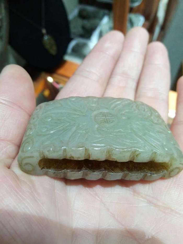 青白和田玉腰带扣