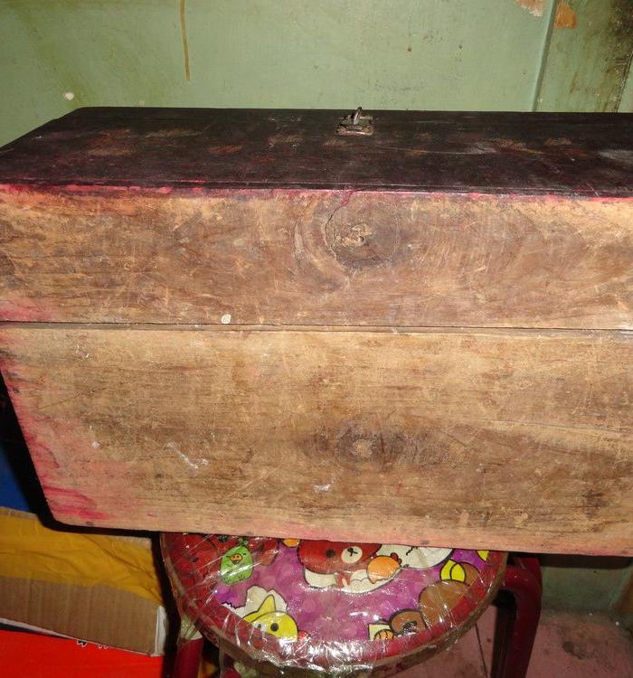 明末传世 山东楸木嫁妆箱 . 漆器箱 。_明末传世