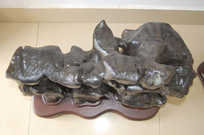 墨麒麟.幸福之家 柳州墨石 广西柳州奇石精品