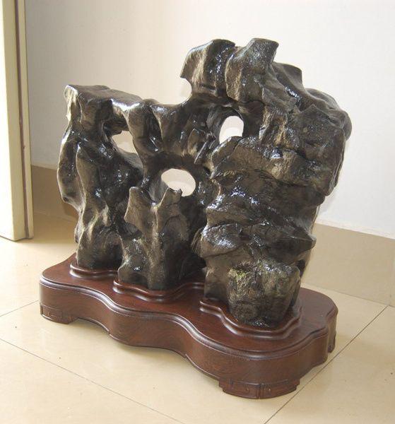 墨麒麟.幸福之家 柳州墨石 广西柳州奇石精品