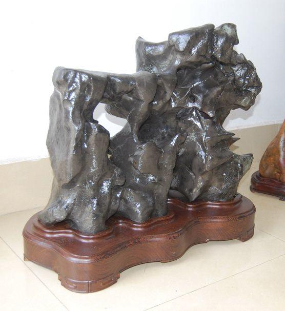 墨麒麟.幸福之家 柳州墨石 广西柳州奇石精品