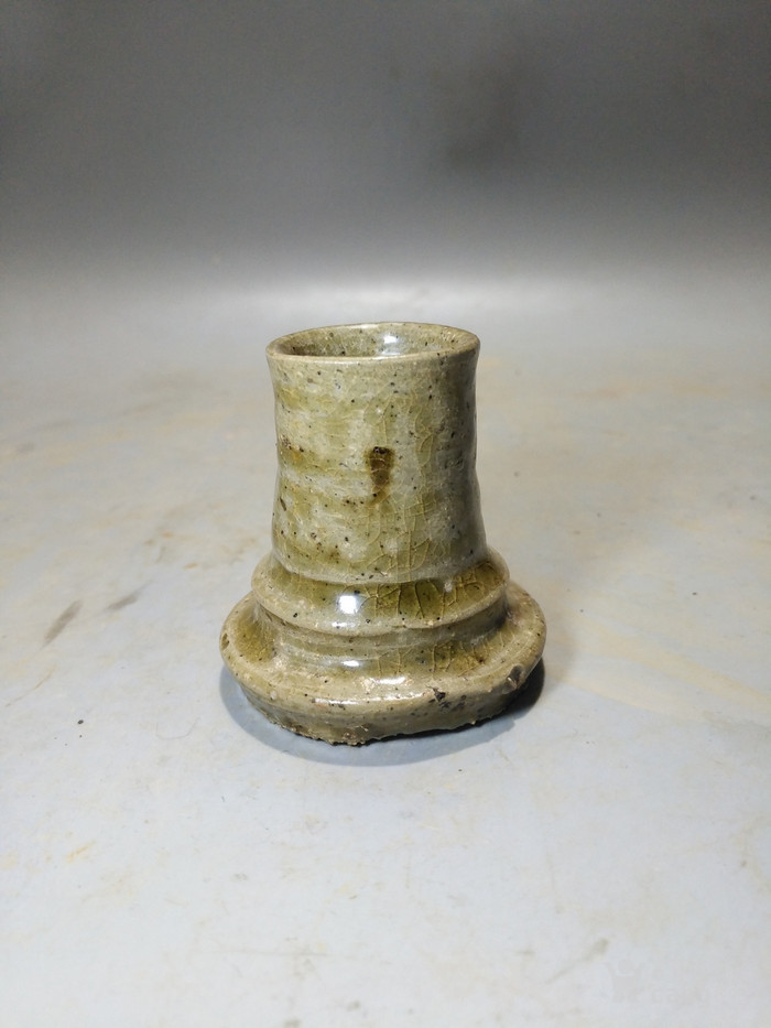 南北越窑青瓷烛台