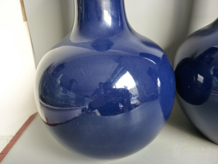 乡下收的清代雍正年霁蓝釉天球瓶一对