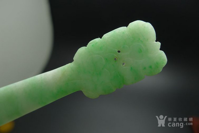 清代绿色老翡翠蝙蝠雕花簪子 颜色好味道好